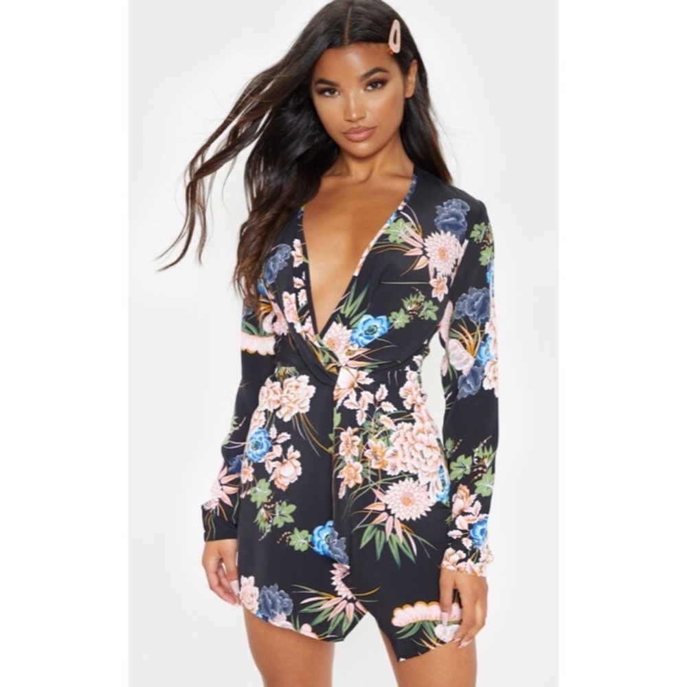 🥂Black Floral Long Sleeve Wrap Dress✨